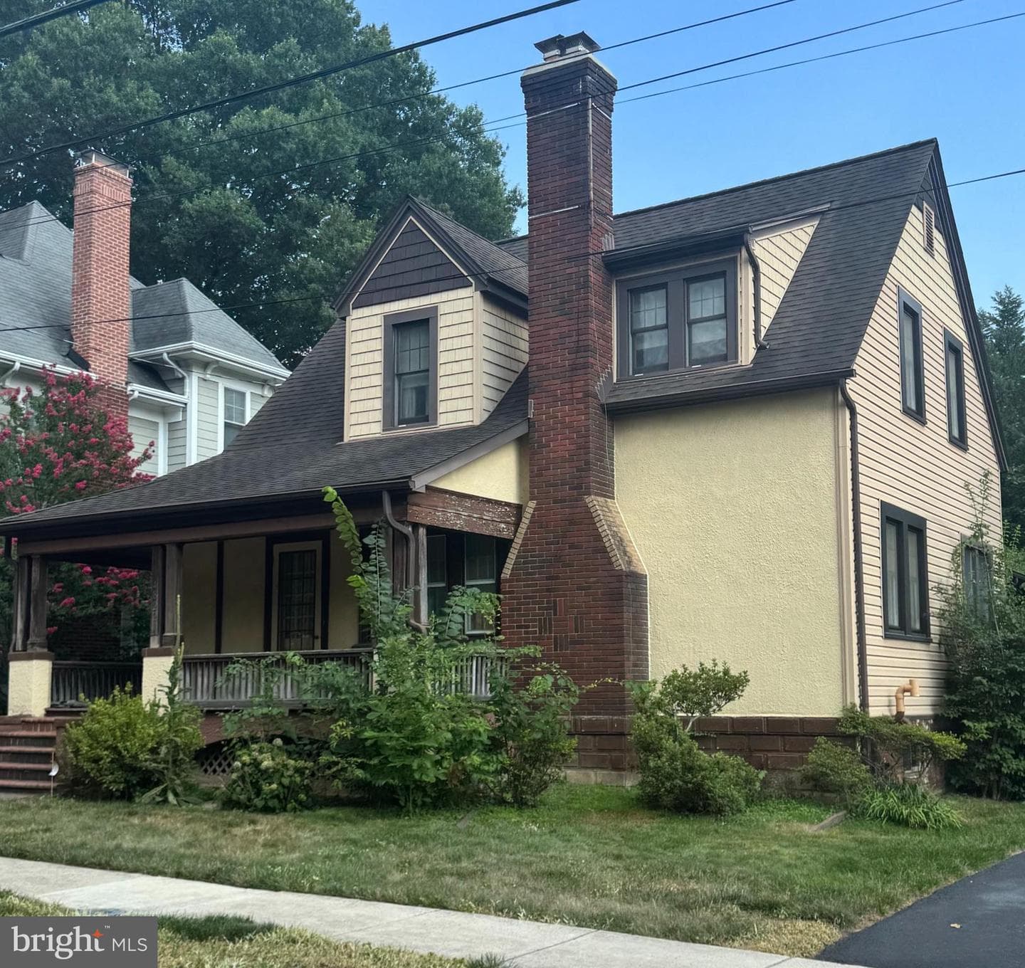 4822 25th Street N photo 2