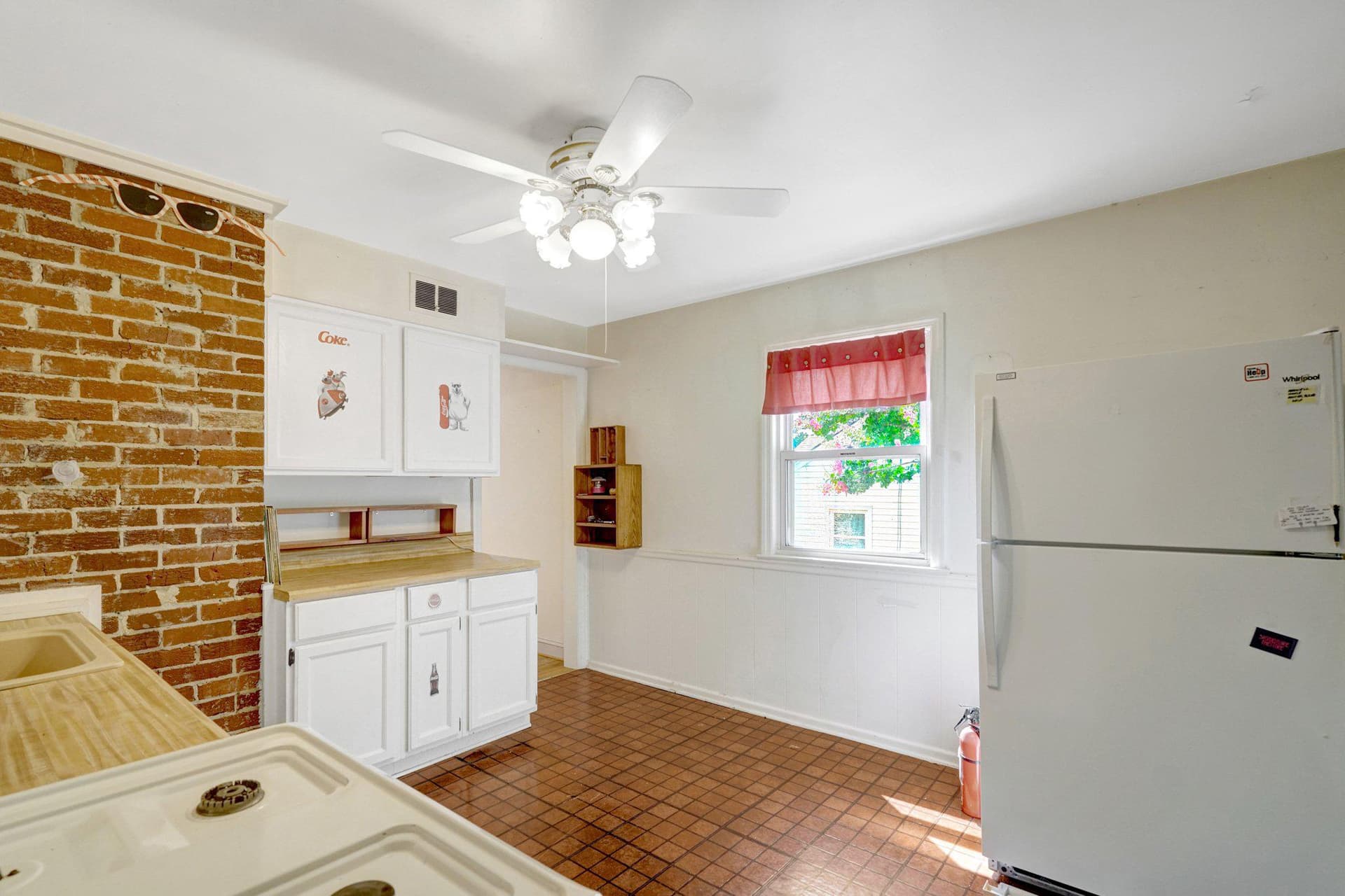 1208 S Frederick Street photo 13