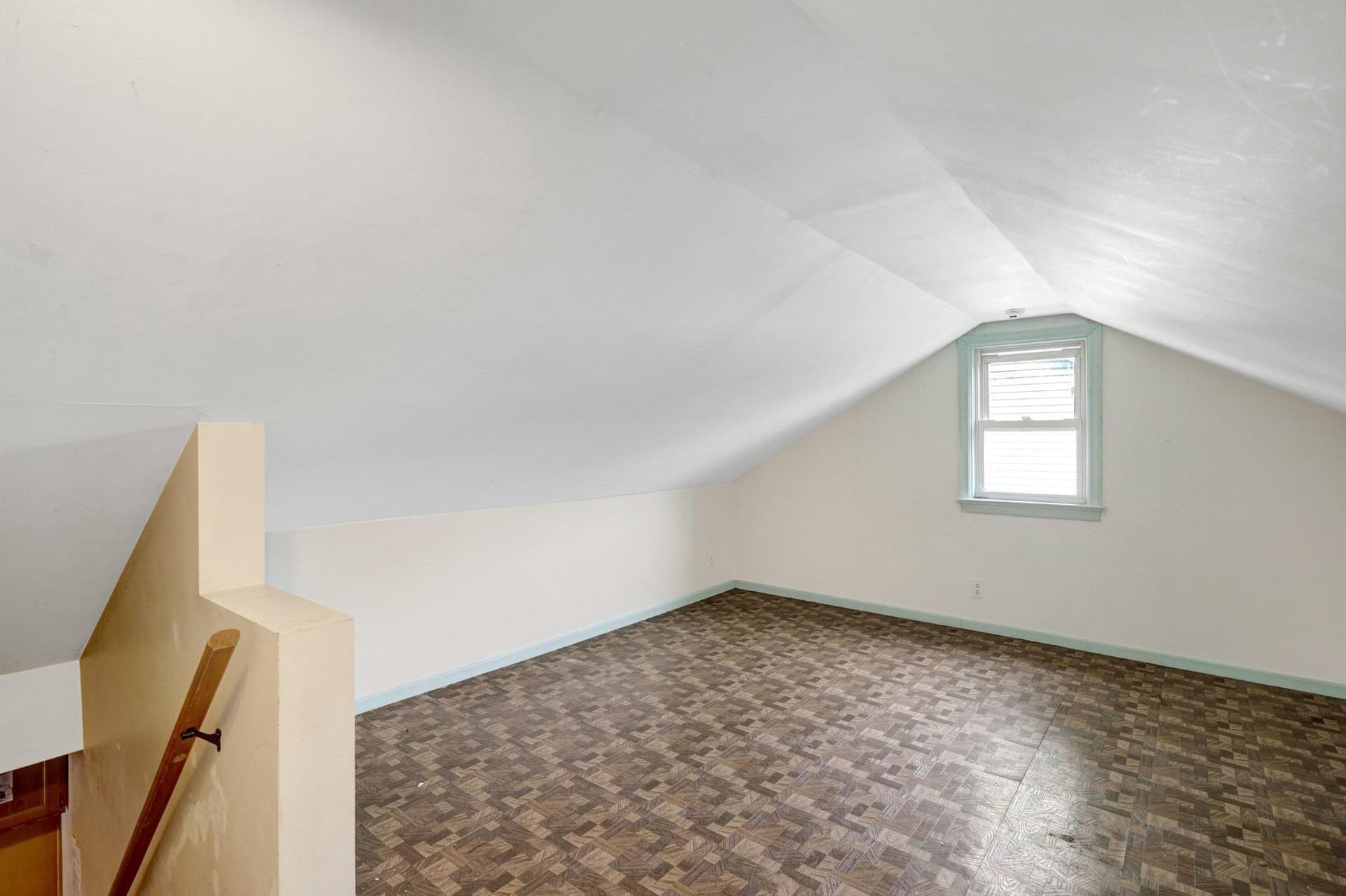 1208 S Frederick Street photo 25