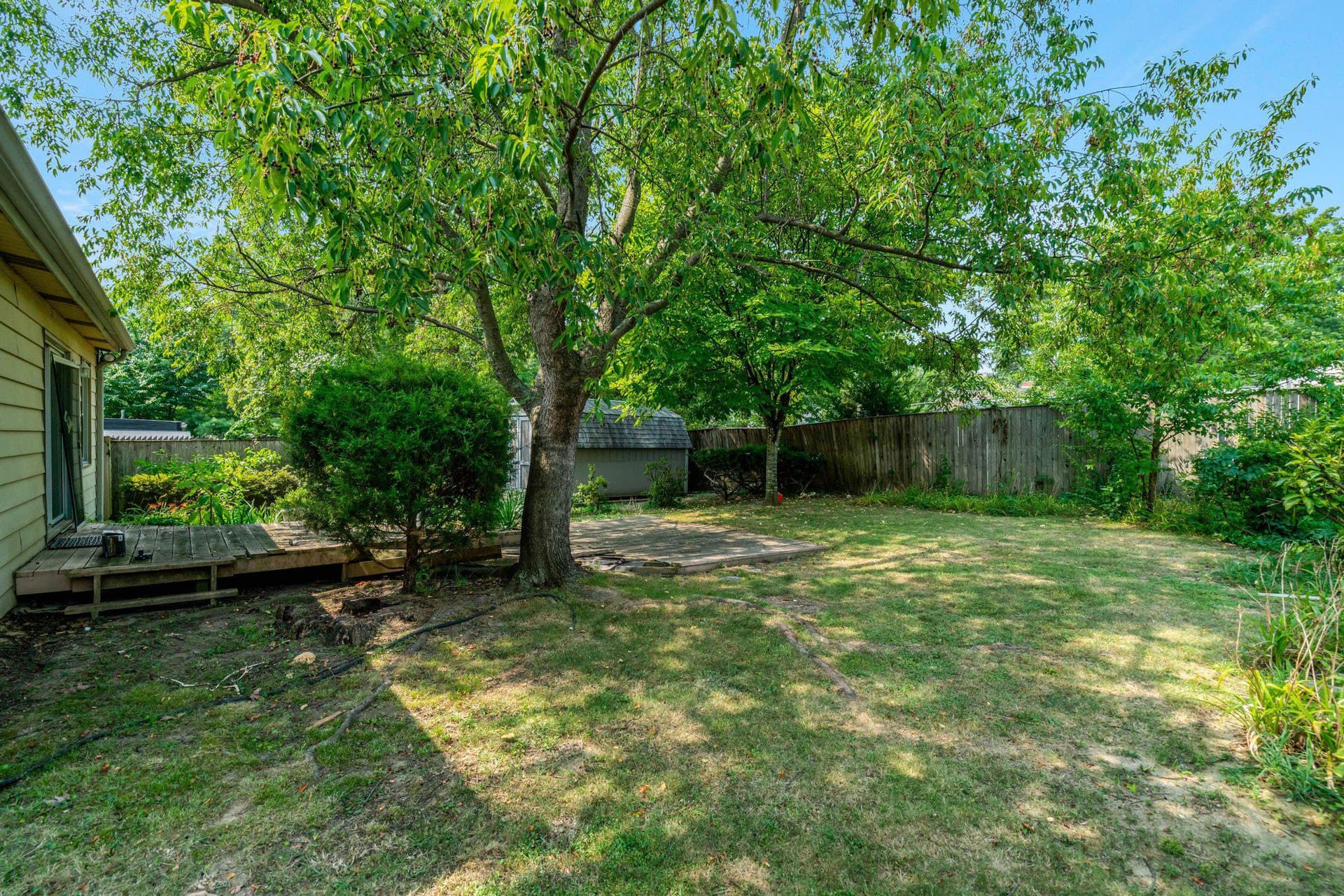 1208 S Frederick Street photo 35