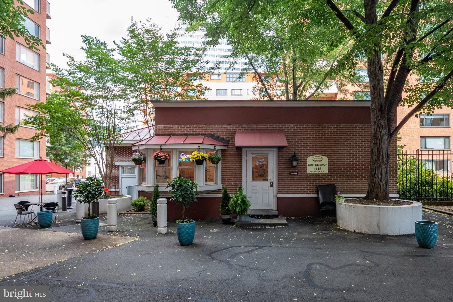 1021 Arlington Boulevard #1212 photo 53