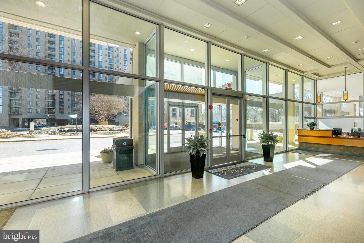4600 S Four Mile Run Drive #1207 photo 23