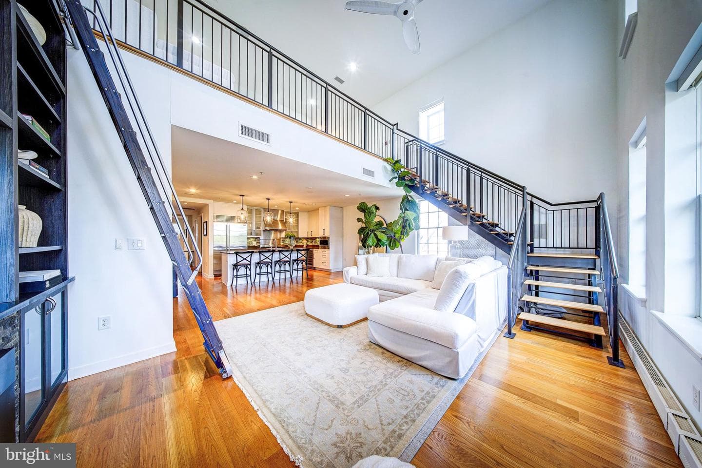 1700 Clarendon Boulevard #158