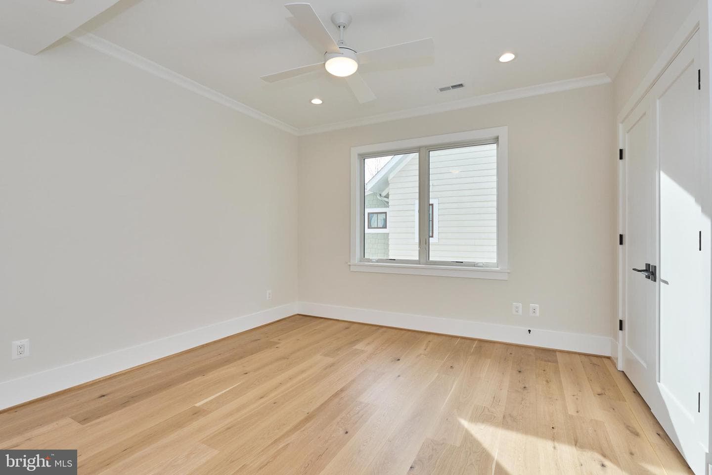 800 N Danville Street photo 26