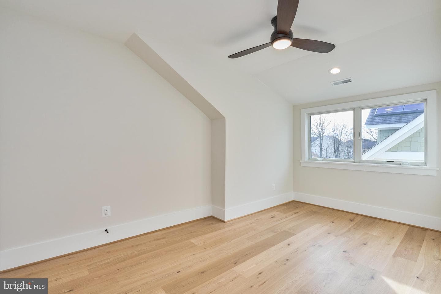 800 N Danville Street photo 36