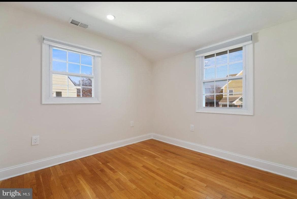 2000 S Langley Street photo 14
