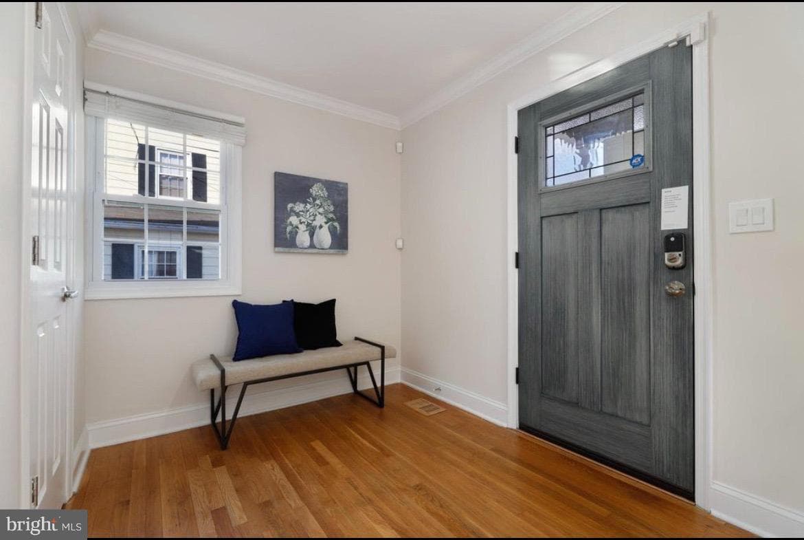 2000 S Langley Street photo 6