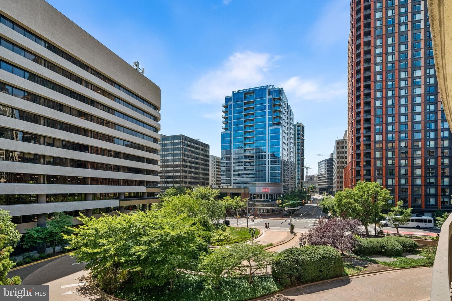 1805 Crystal Drive #315s photo 10