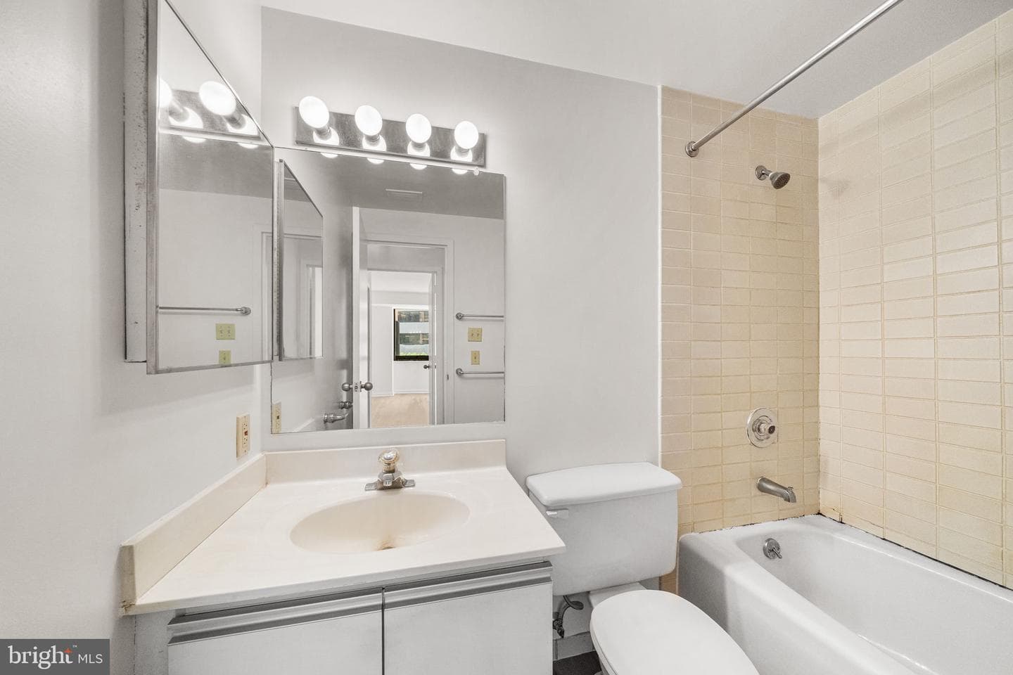 1805 Crystal Drive #315s photo 12