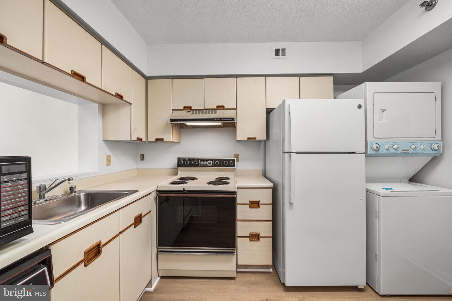 1805 Crystal Drive #315s photo 3