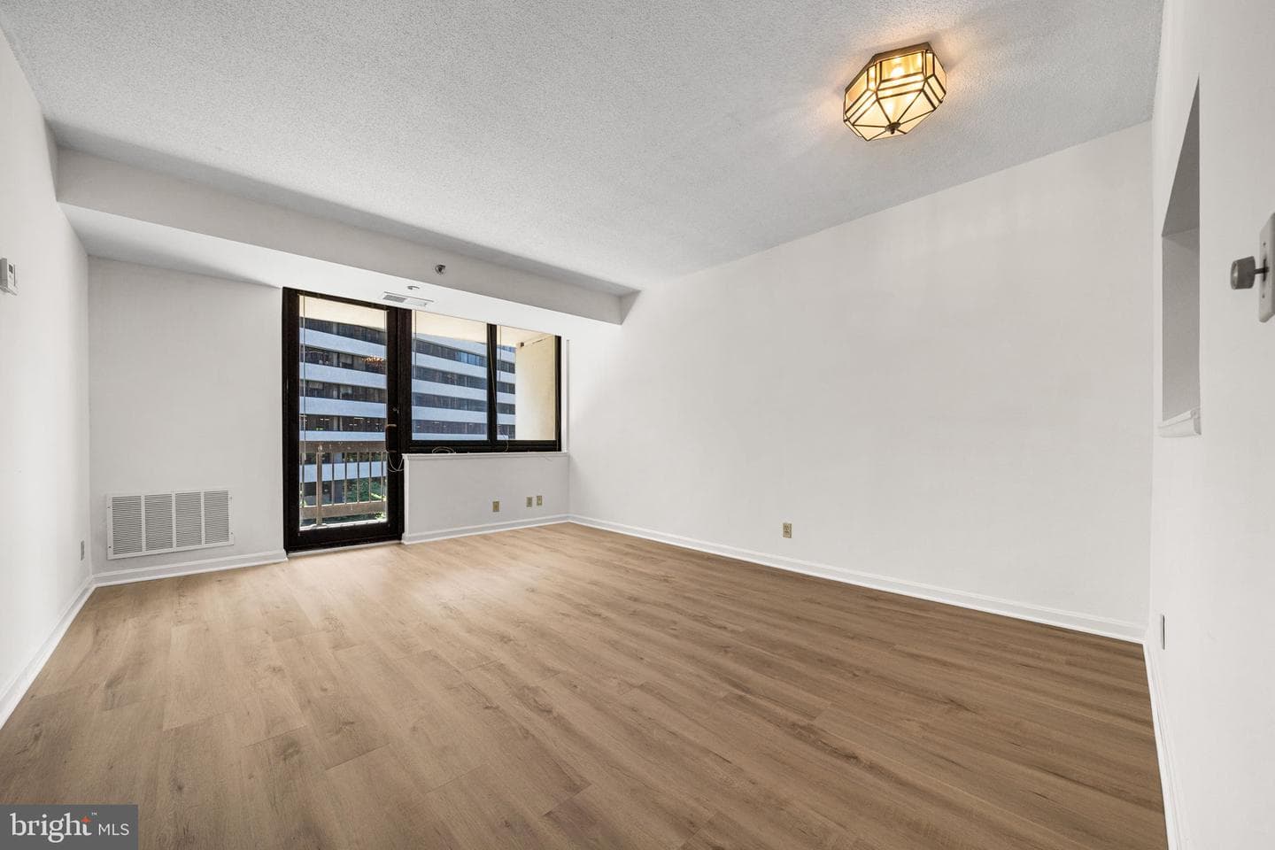 1805 Crystal Drive #315s photo 6