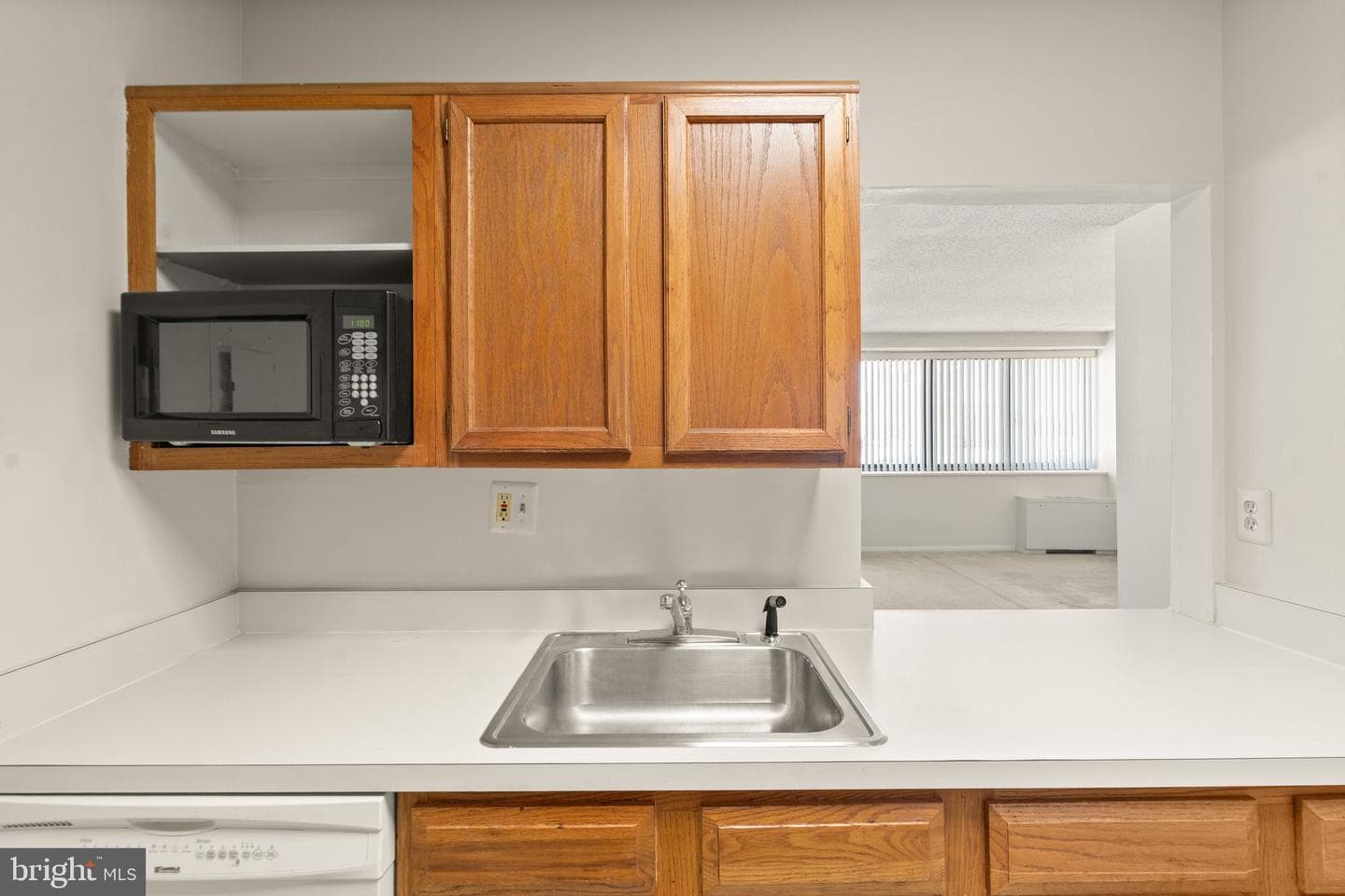 4141 N Henderson Road #1215 photo 33