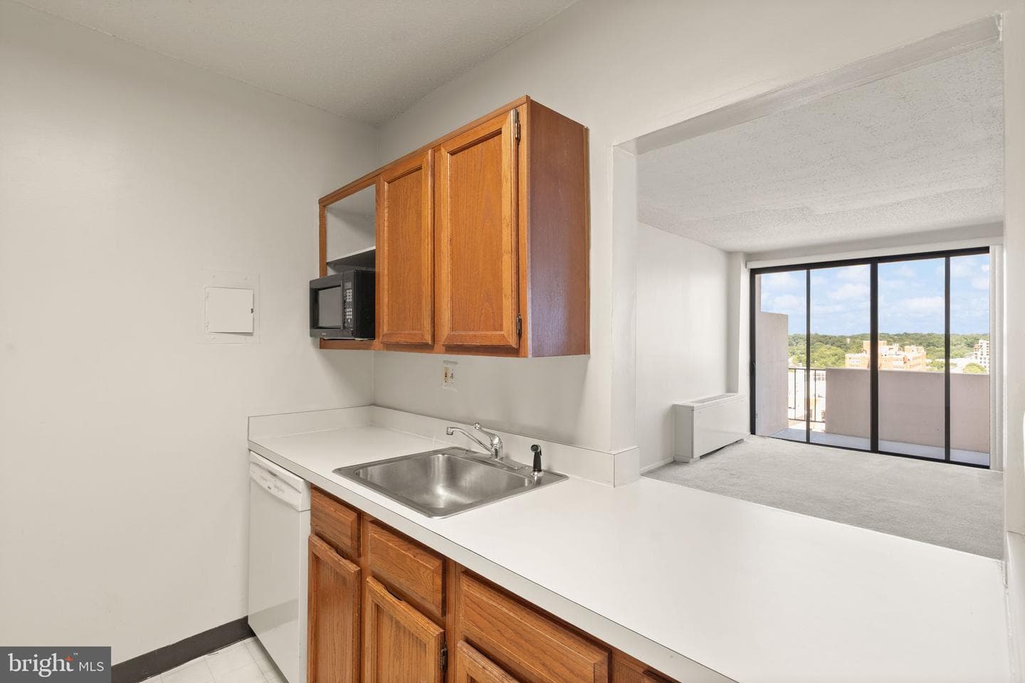 4141 N Henderson Road #1215 photo 34