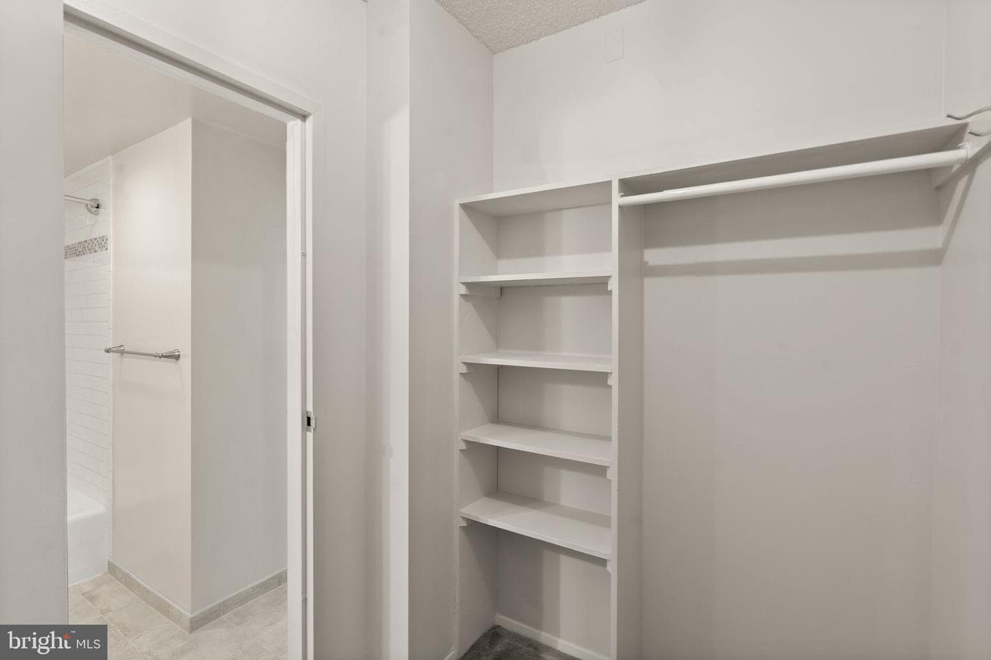 4141 N Henderson Road #1215 photo 37