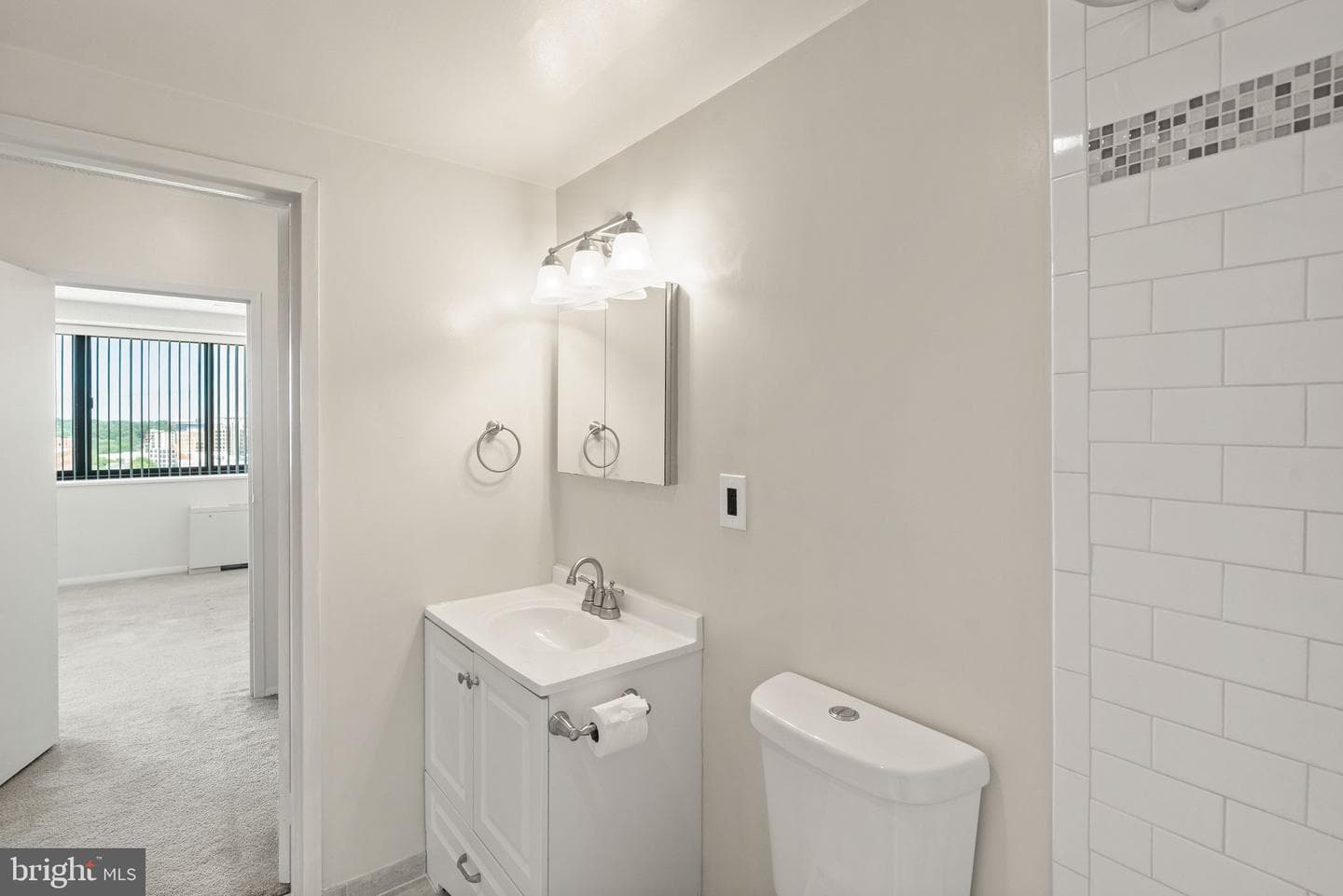 4141 N Henderson Road #1215 photo 39