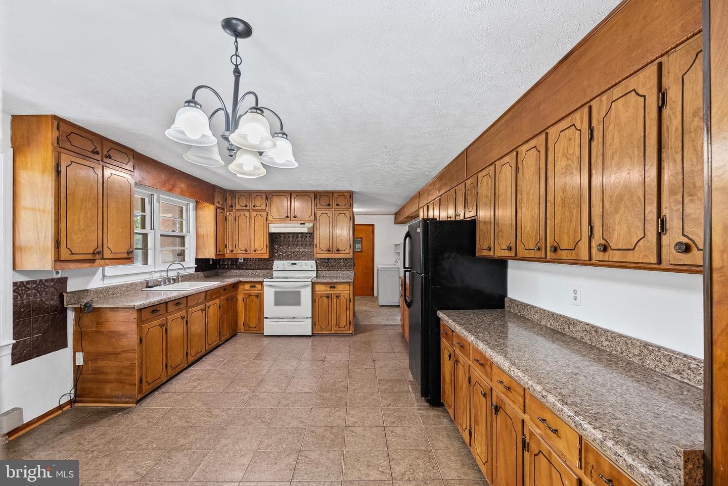 687 Hixburg Road photo 14