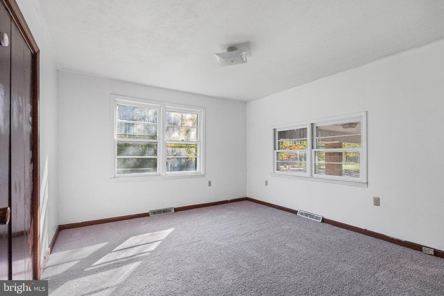 687 Hixburg Road photo 18