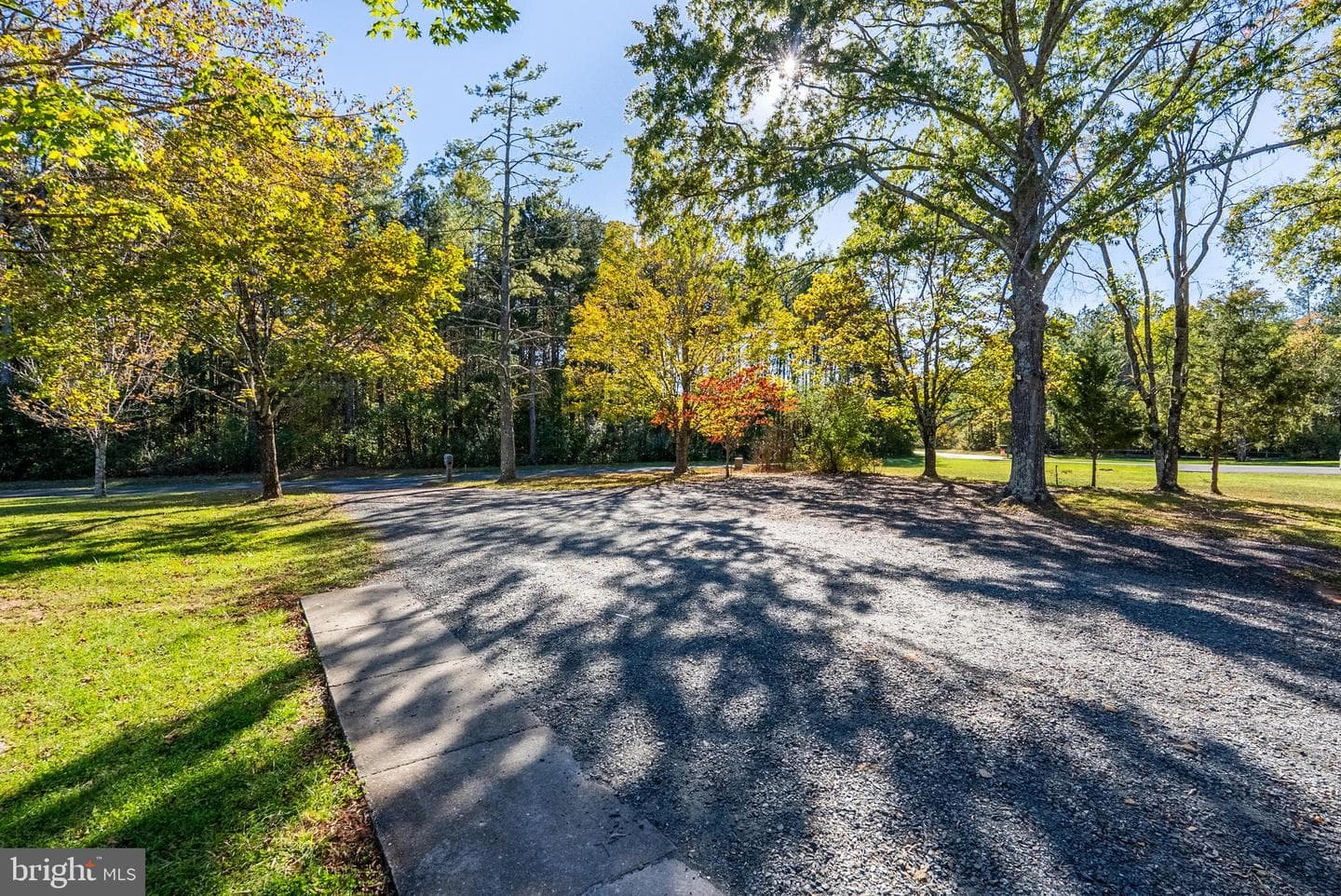 687 Hixburg Road photo 36