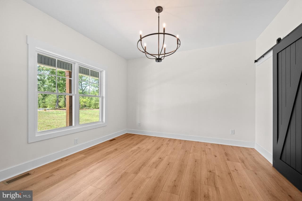 342 White Tail Road photo 20