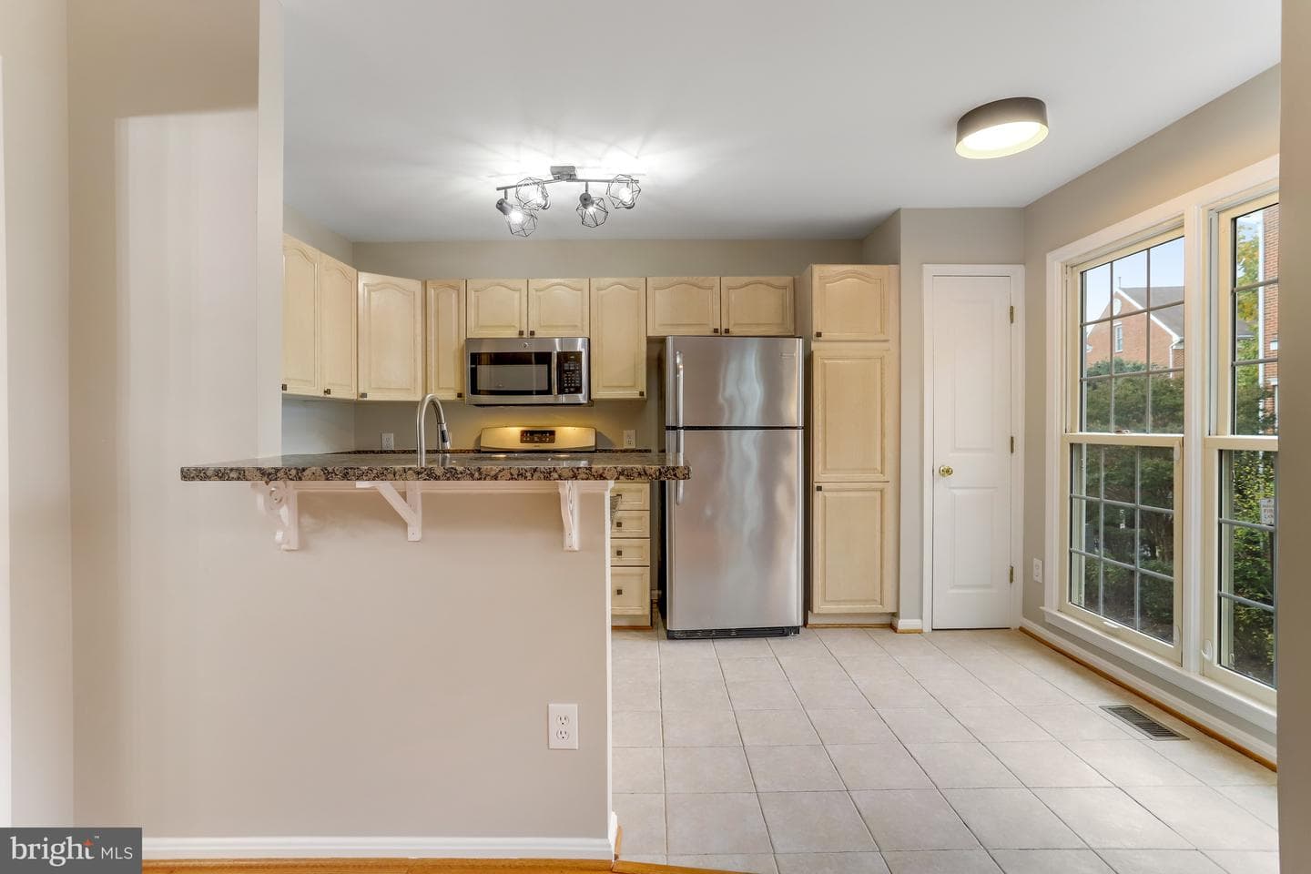 2424 North Hampton Drive Drive photo 29
