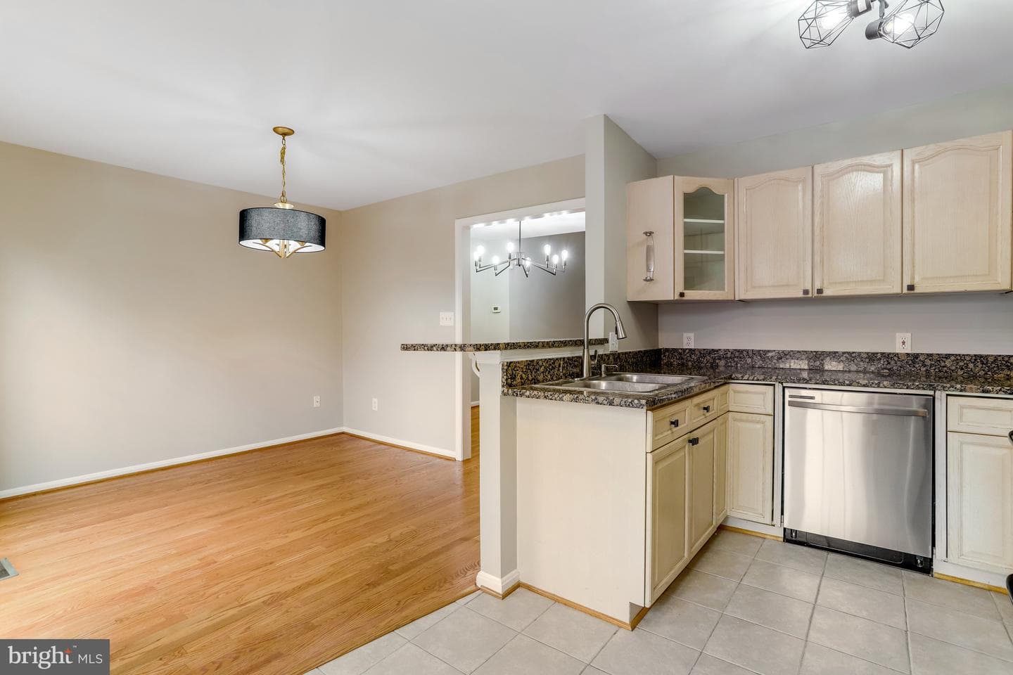 2424 North Hampton Drive Drive photo 34