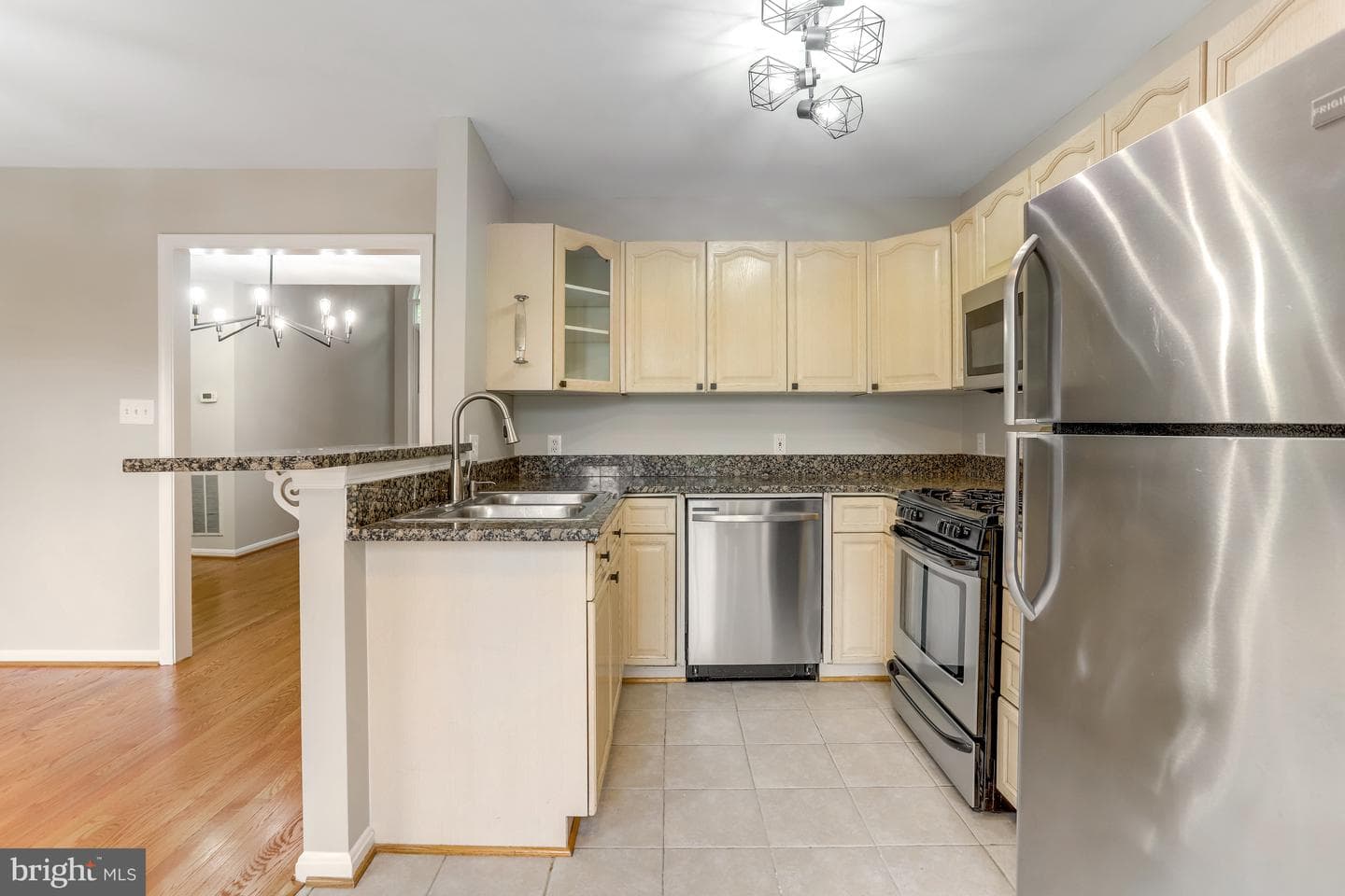 2424 North Hampton Drive Drive photo 35