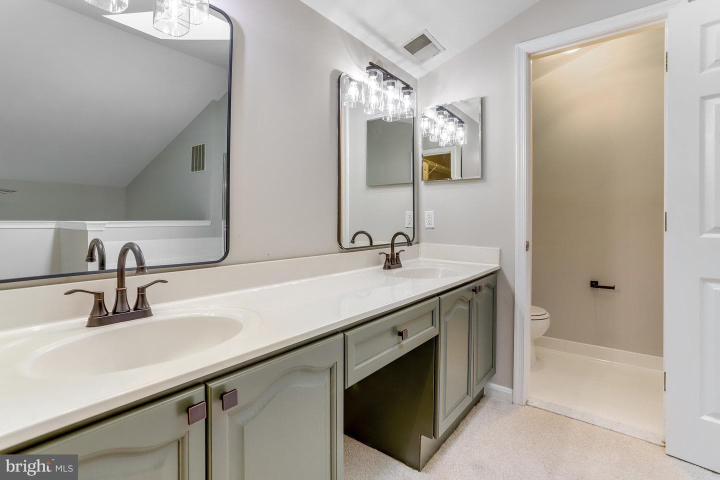 2424 North Hampton Drive Drive photo 60
