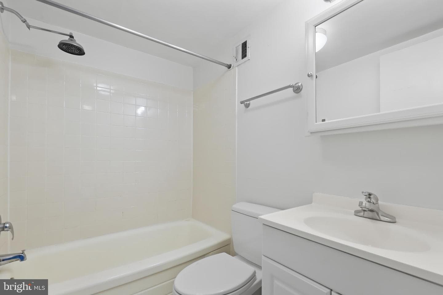 8 S Van Dorn Street #502 photo 11