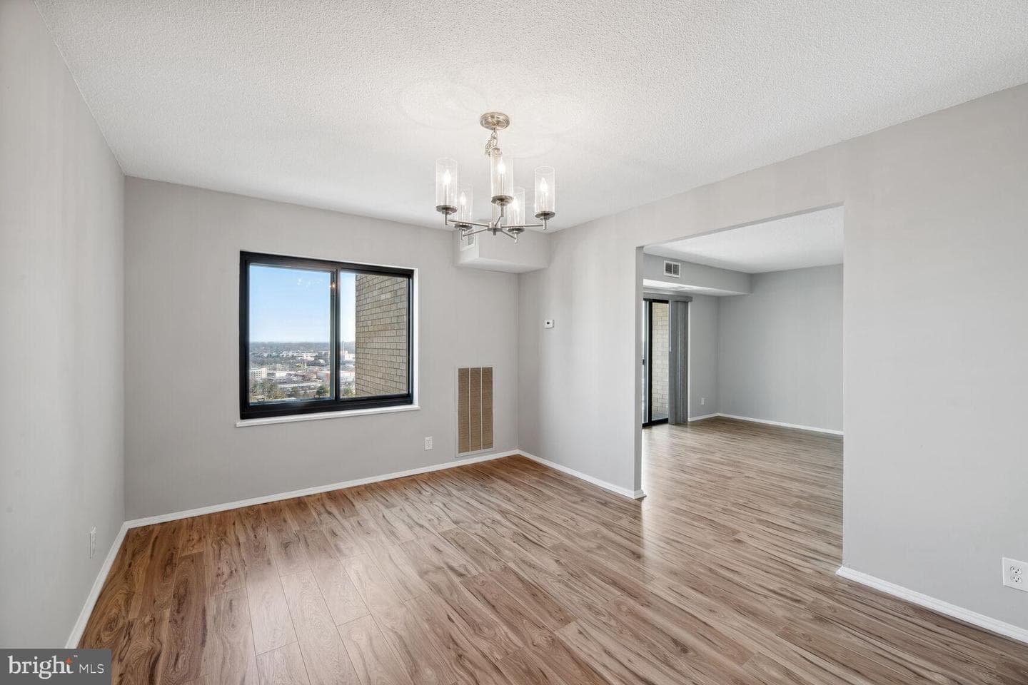 309 Yoakum Parkway #1118 photo 10
