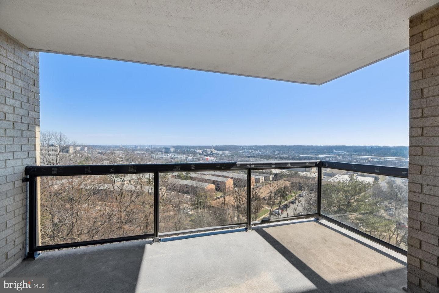309 Yoakum Parkway #1118 photo 12