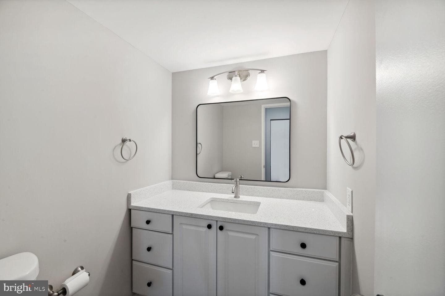 309 Yoakum Parkway #1118 photo 21