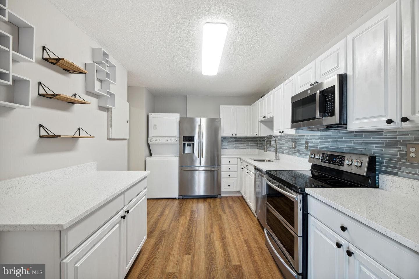 309 Yoakum Parkway #1118 photo 7