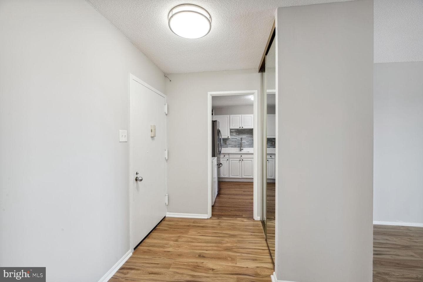 309 Yoakum Parkway #1118 photo 8