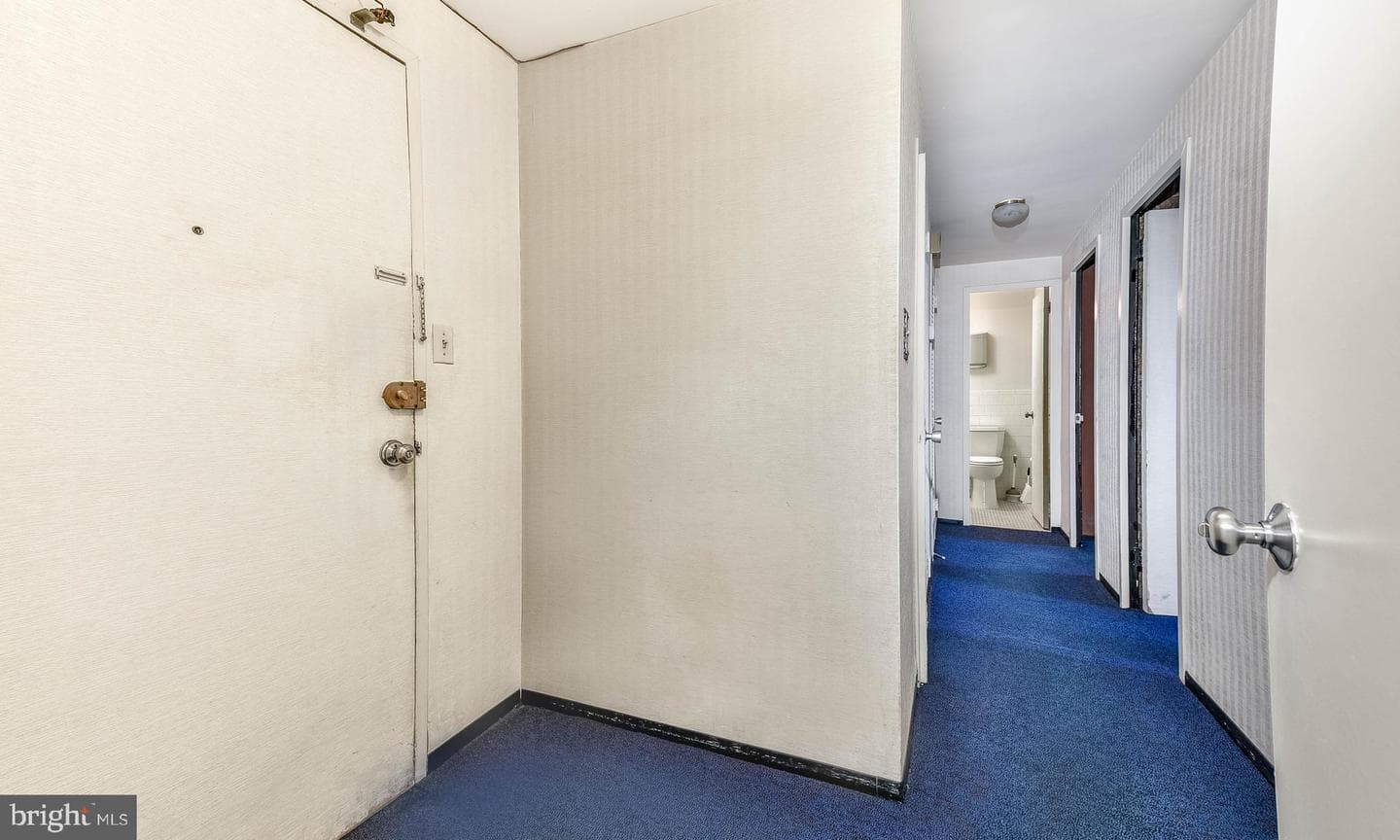 4600 Duke Street #424 photo 6