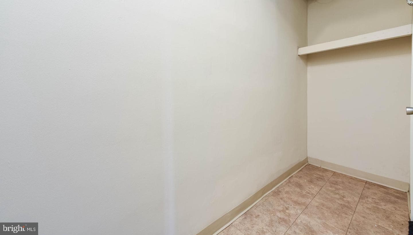 4600 Duke Street #424 photo 8