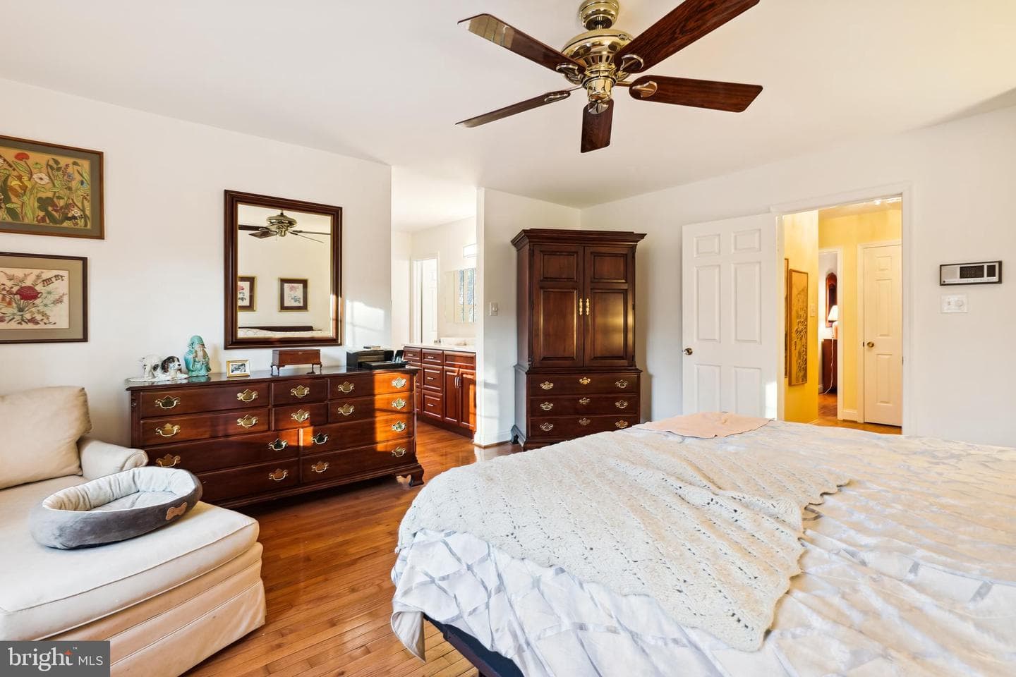 4036 Ellicott Street photo 17