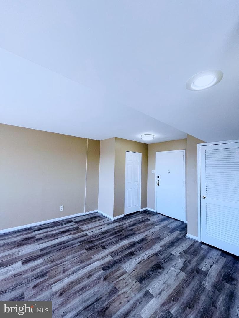 5340 Holmes Run Parkway #1401 photo 15