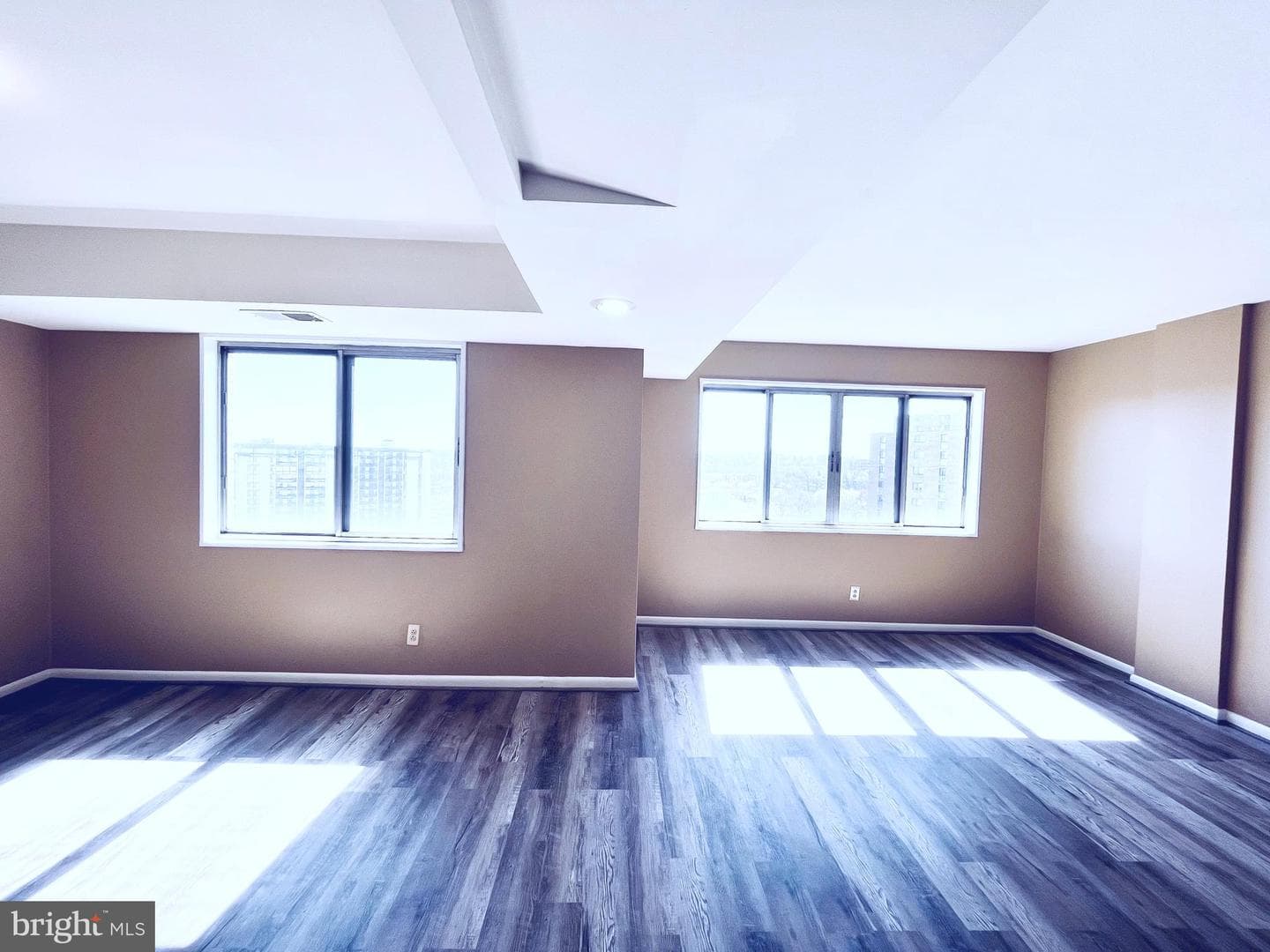5340 Holmes Run Parkway #1401 photo 16