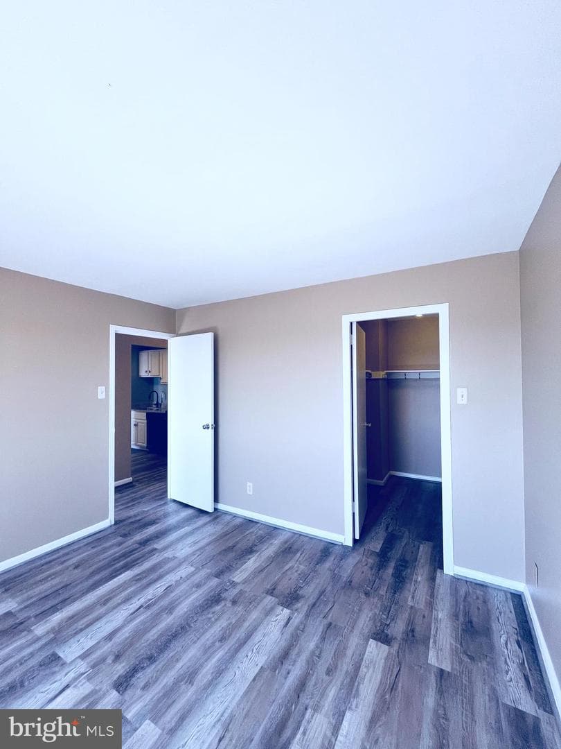 5340 Holmes Run Parkway #1401 photo 17