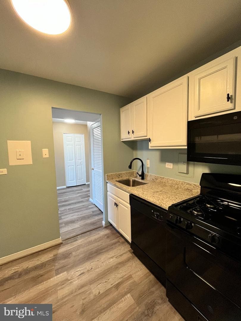 5340 Holmes Run Parkway #1401 photo 24