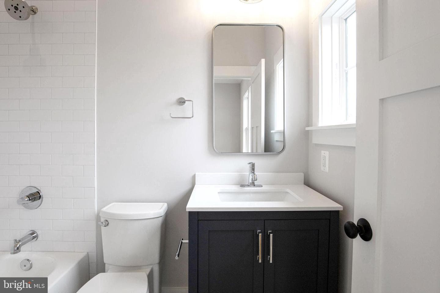 1 E Uhler Avenue photo 36