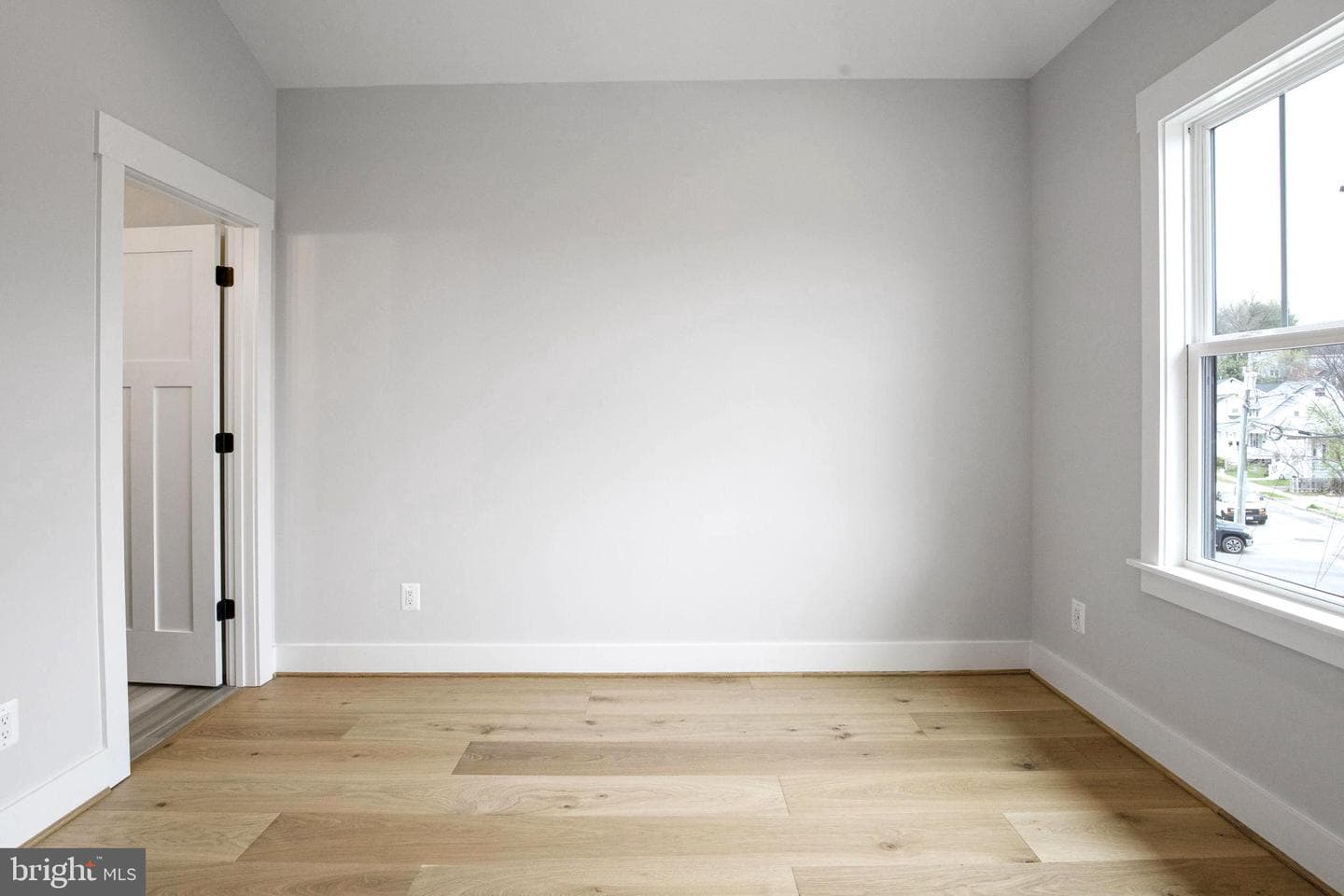 1 E Uhler Avenue photo 39