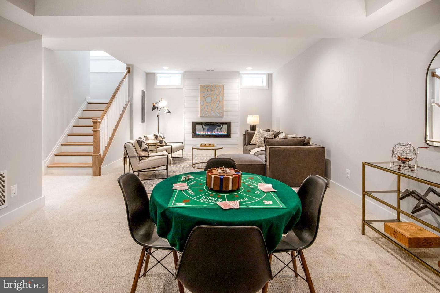 1 E Uhler Avenue photo 49