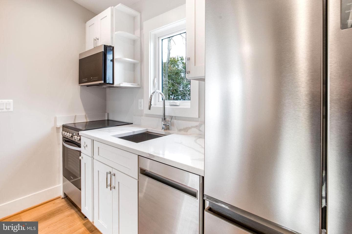 1 E Uhler Avenue photo 60
