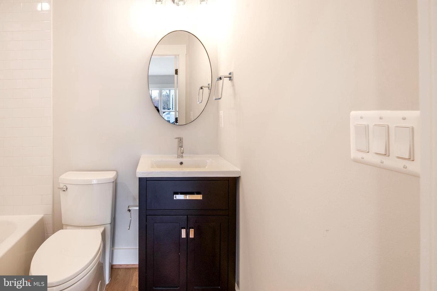 1 E Uhler Avenue photo 63