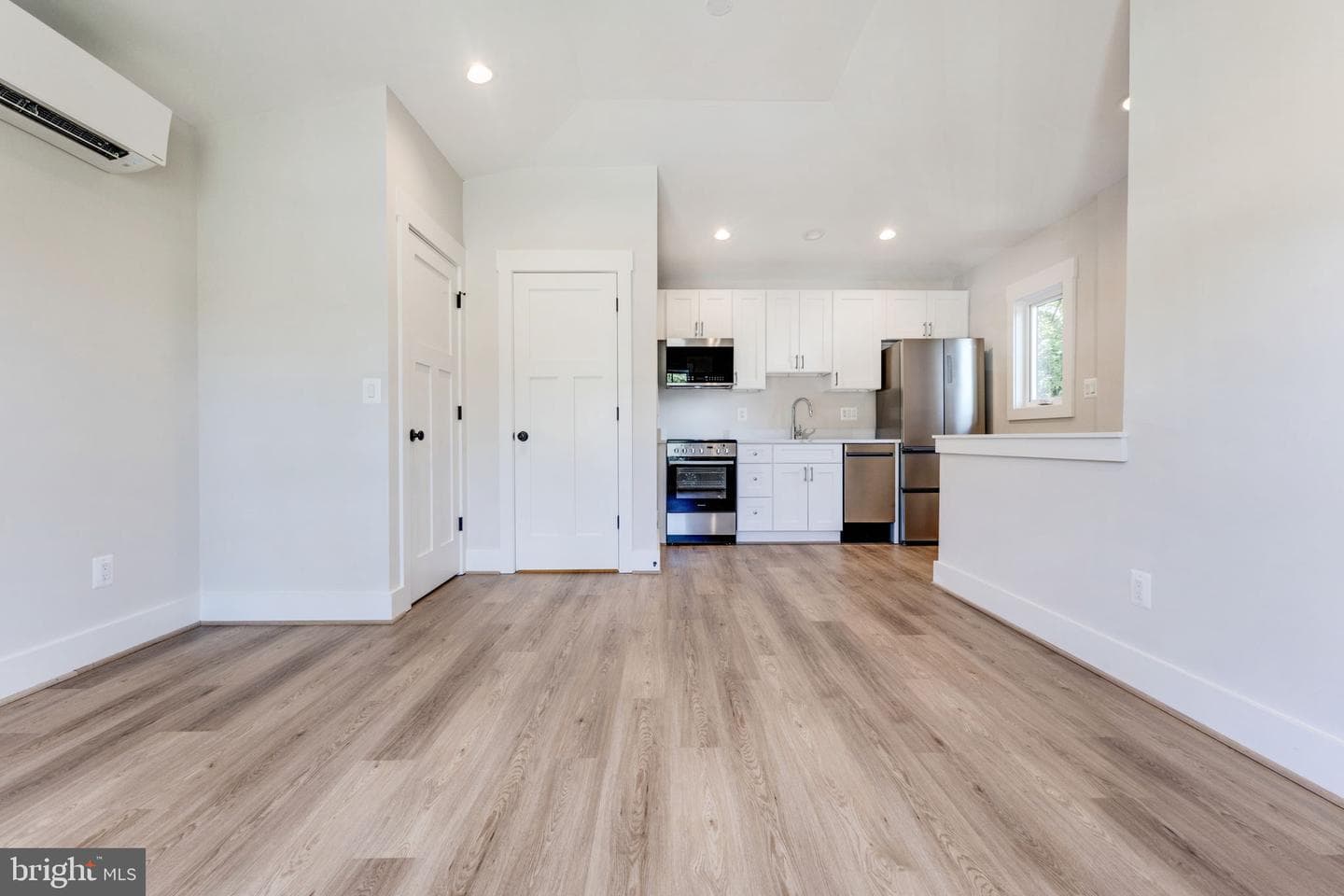 2315 Commonwealth Avenue photo 43