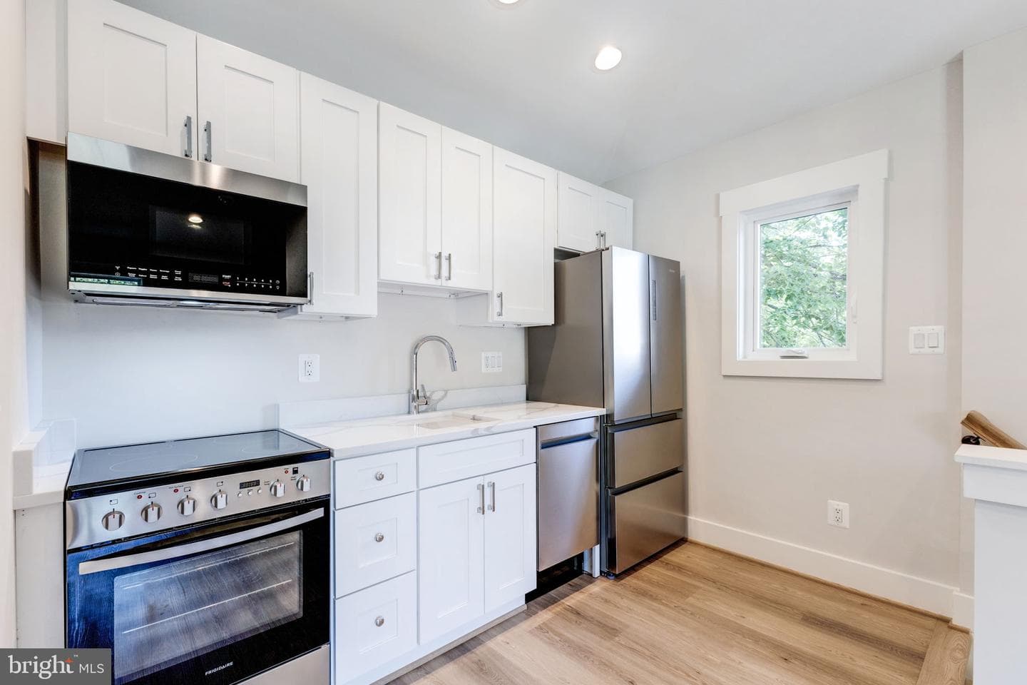 2315 Commonwealth Avenue photo 45