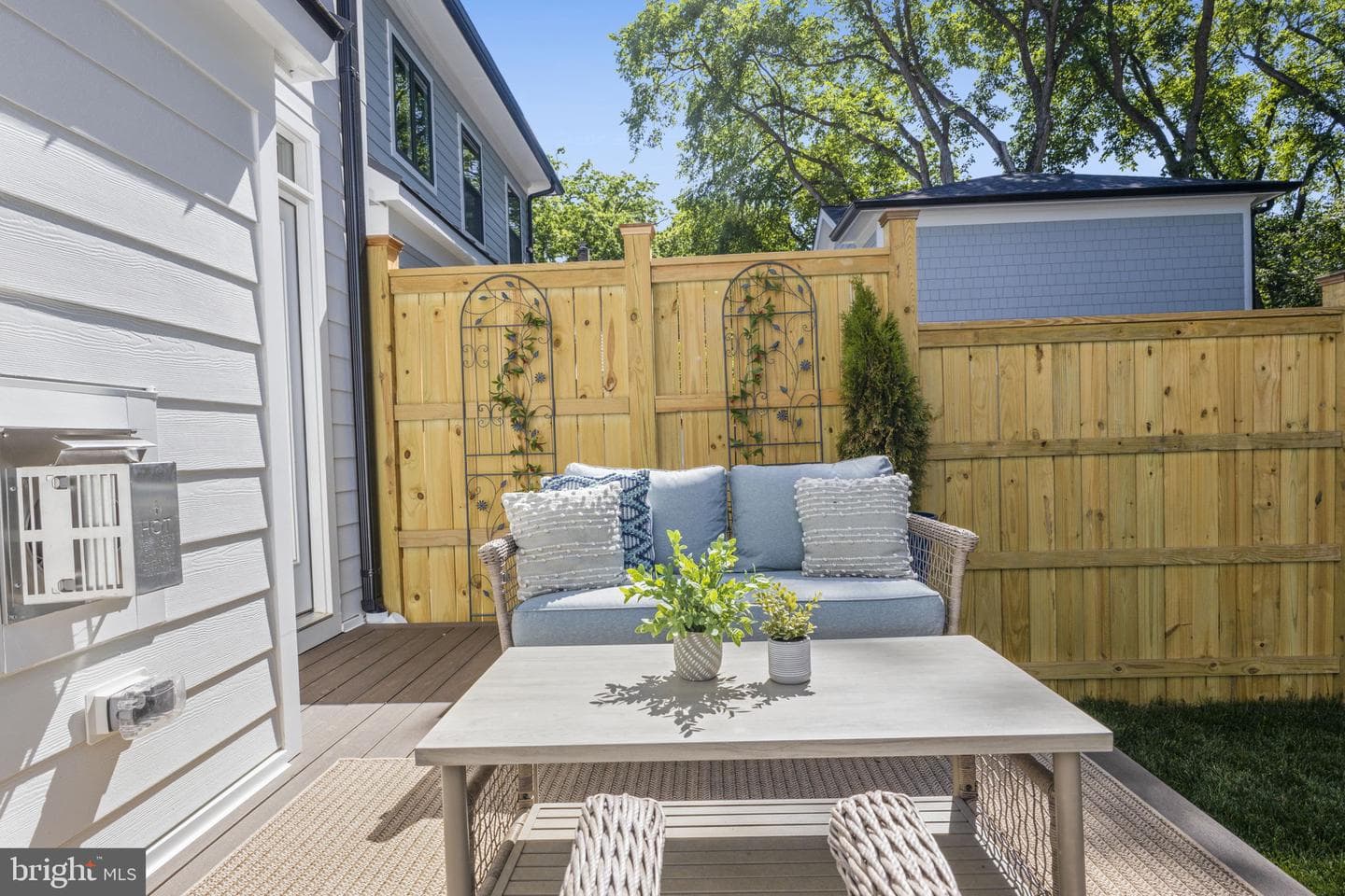 2315 Commonwealth Avenue photo 50