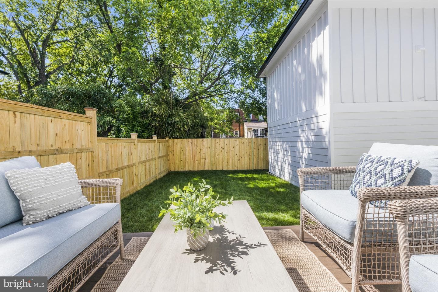 2315 Commonwealth Avenue photo 51