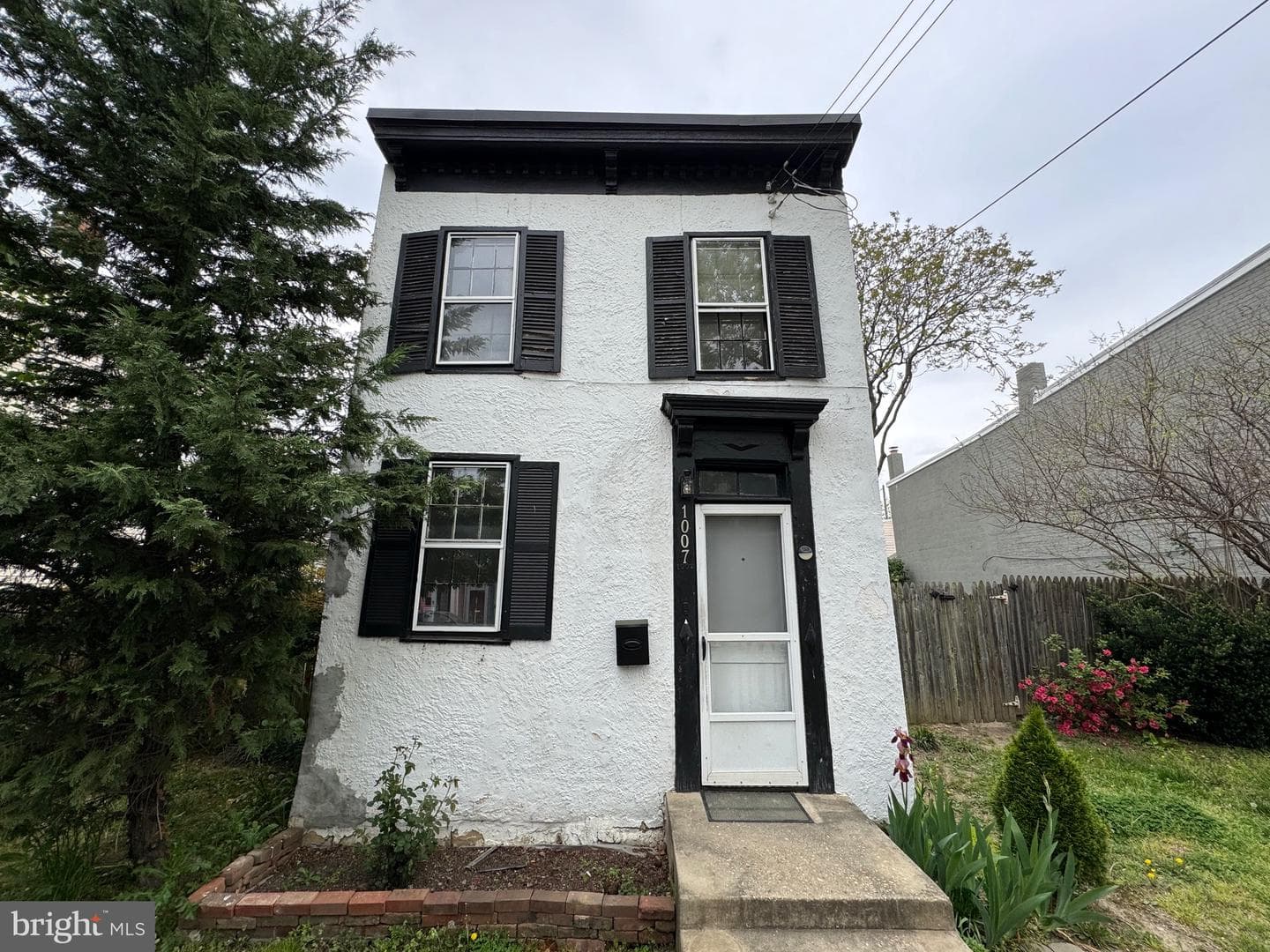 1007 Oronoco Street